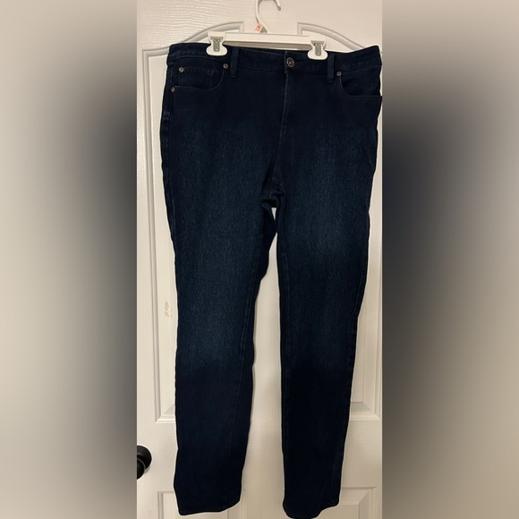 Women's Size 12 Dark Wash Jeans Coldwater Creek EUC - Picture 12 of 12